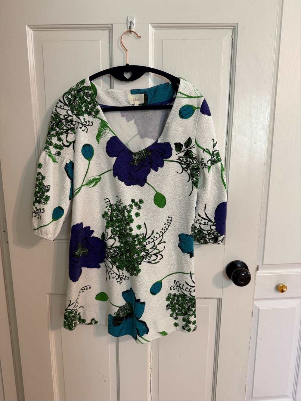 Deletta Anthropologie Floral V-Neck Tunic Top in White with Blue & Green Print